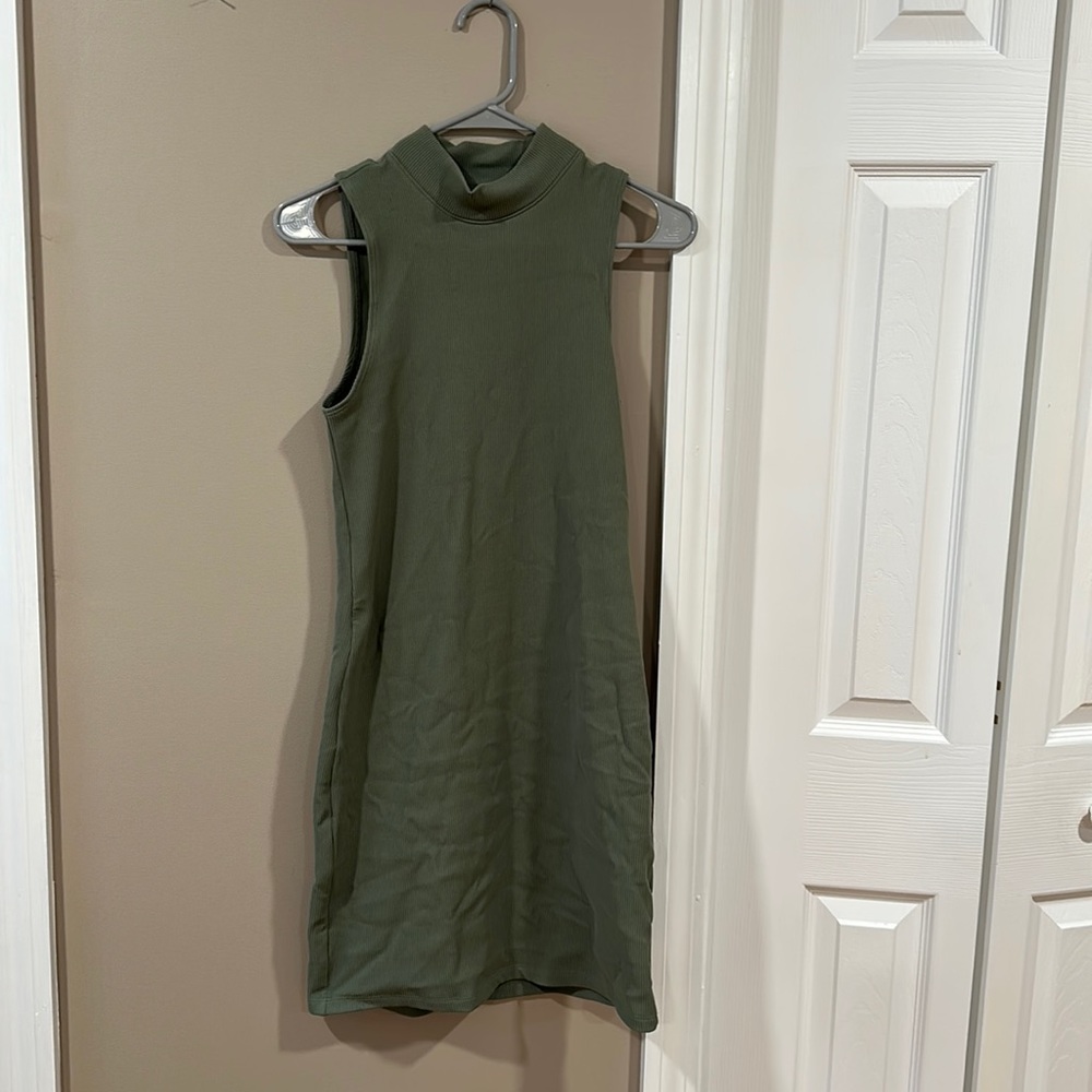 Abercrombie and fitch green dress
